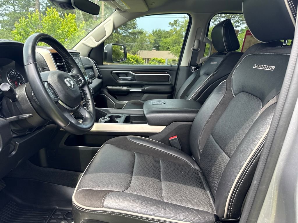 Used 2022 RAM 1500 Laramie AWD/4WD image 12