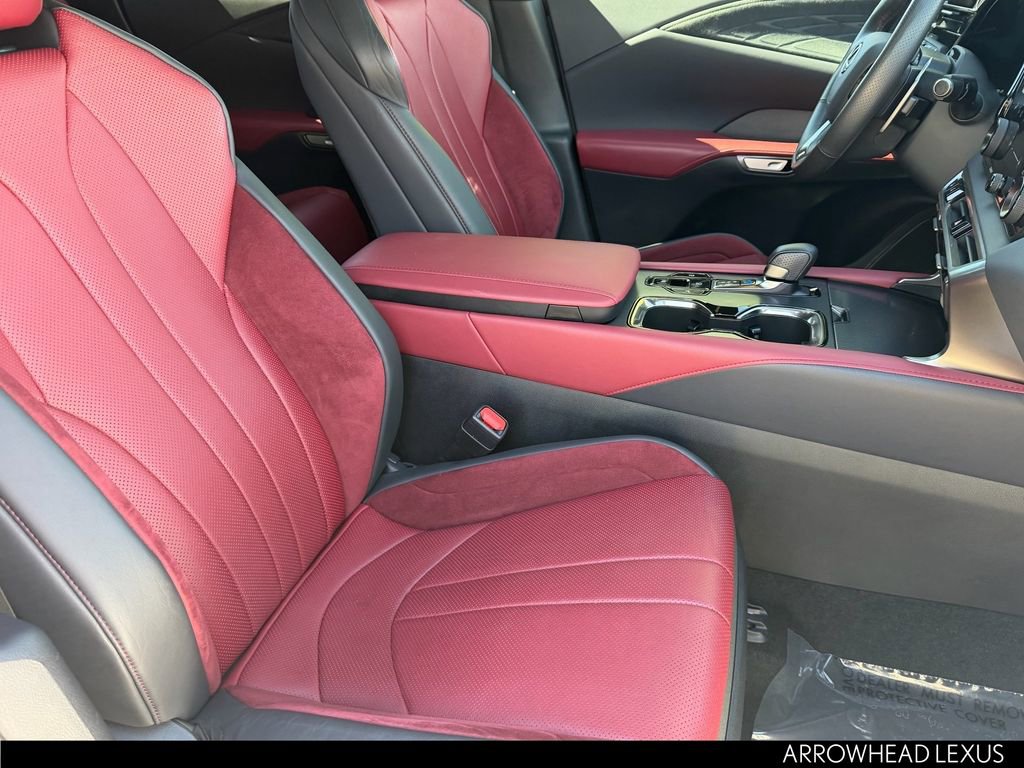 Used 2023 Lexus RX 500h F Sport w/ Accessory Package (Z1) image 13
