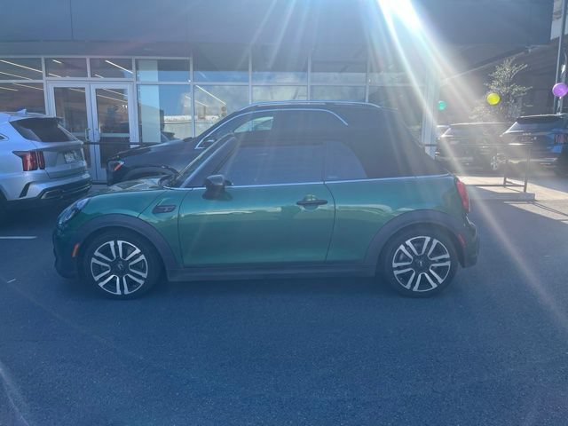 Used 2023 MINI Cooper S w/ Signature Upholstery Package FWD image 6