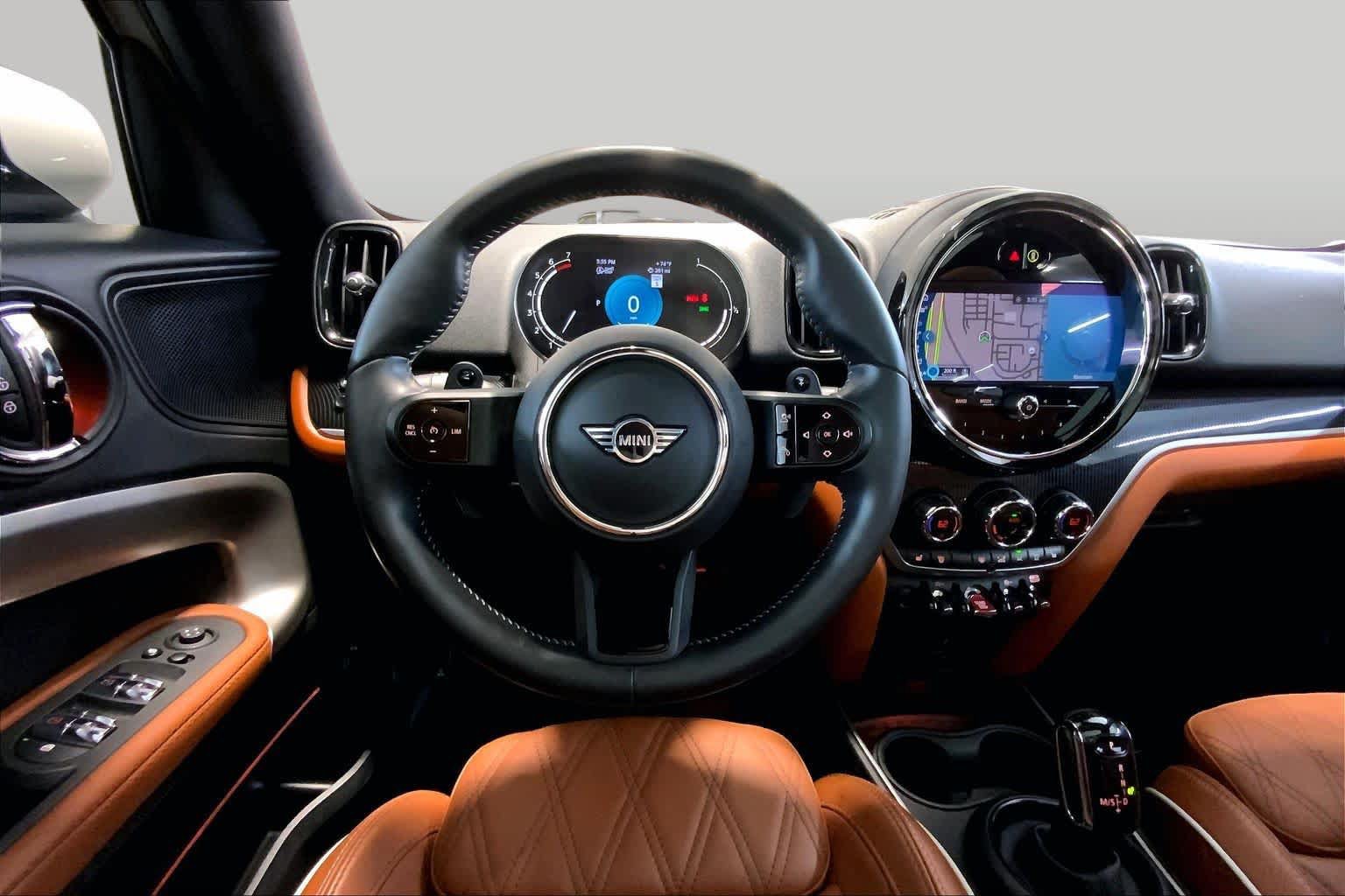 Used 2024 MINI Cooper Countryman S w/ Signature Upholstery Package AWD/4WD image 5