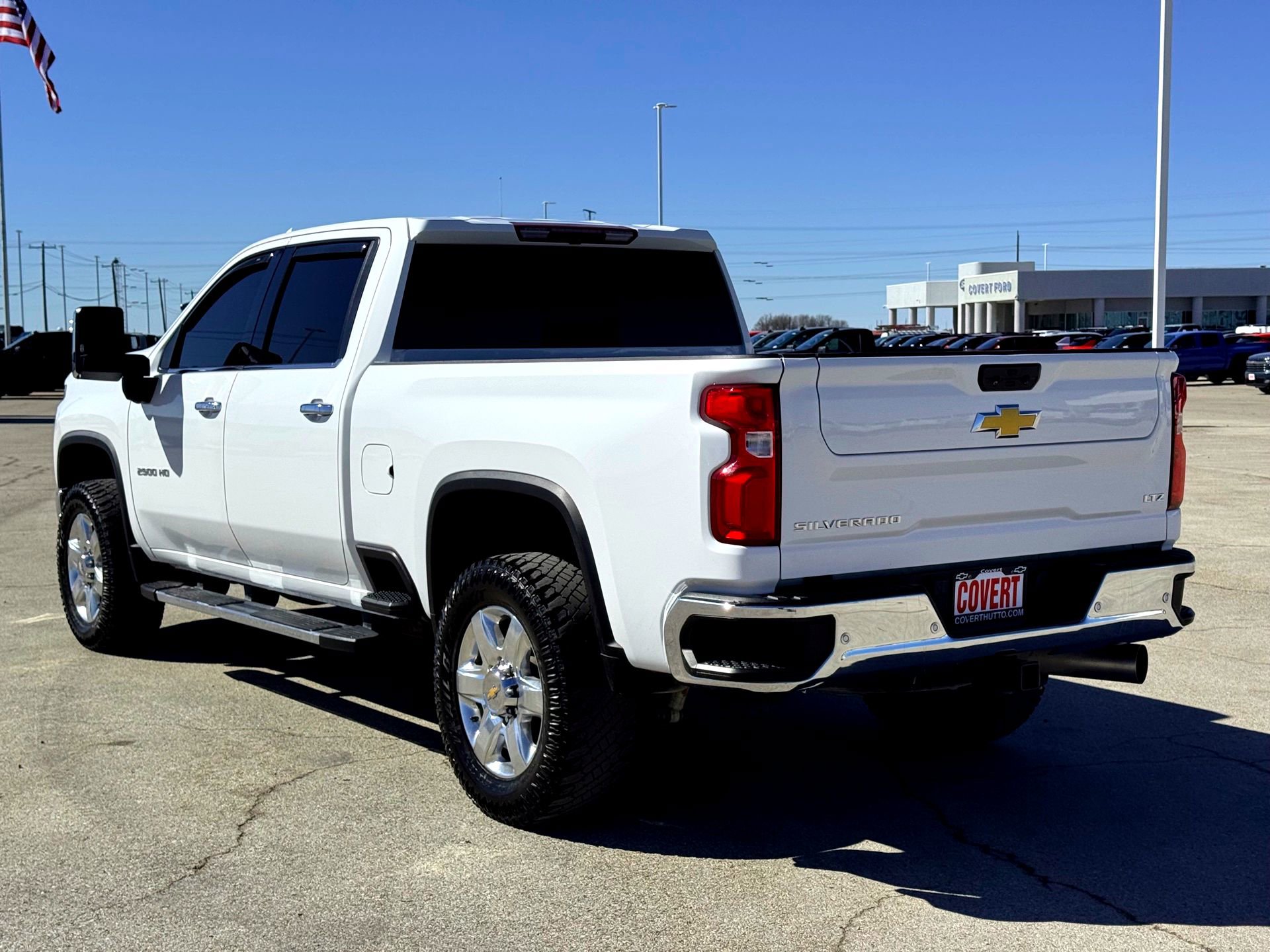 Used 2022 Chevrolet Silverado 2500 LTZ w/ LTZ Plus Package image 9