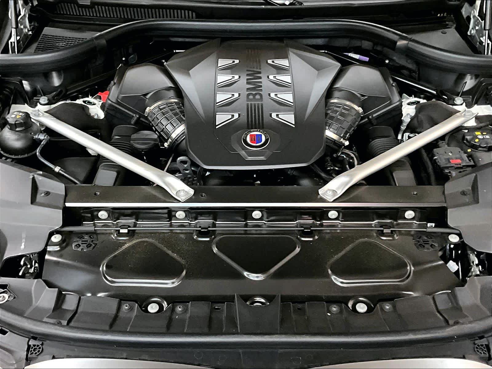 Used 2025 BMW ALPINA XB7 AWD/4WD image 13