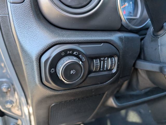 Used 2021 Jeep Wrangler Unlimited Sport image 15