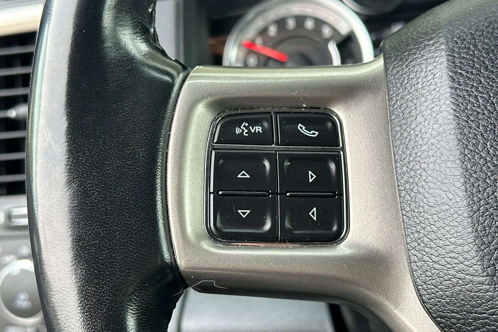 Used 2018 RAM 2500 Laramie w/ Sport Appearance Group image 27