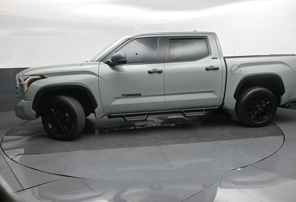 Used 2024 Toyota Tundra SR5 AWD/4WD image 28
