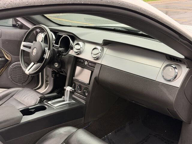 Used 2006 Ford Mustang GT RWD image 19