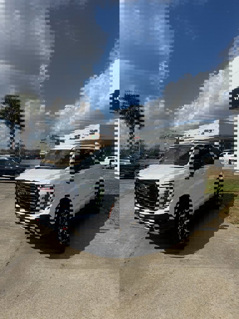 New 2026 GMC Yukon XL AT4 w/ AT4 Premium Plus Package image 4