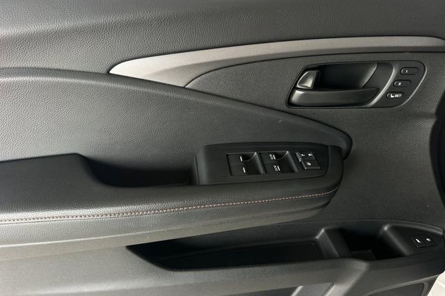 Certified 2023 Honda Passport TrailSport image 12