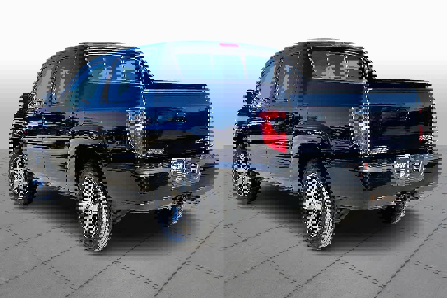 Used 2014 Honda Ridgeline SE image 11