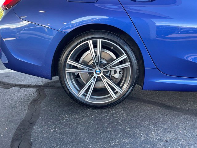 Used 2020 BMW 330i xDrive Sedan w/ M Sport Package AWD/4WD image 36