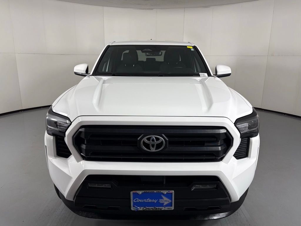 Used 2024 Toyota Tacoma SR5 RWD image 3