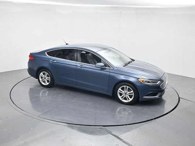 Used 2018 Ford Fusion SE image 38