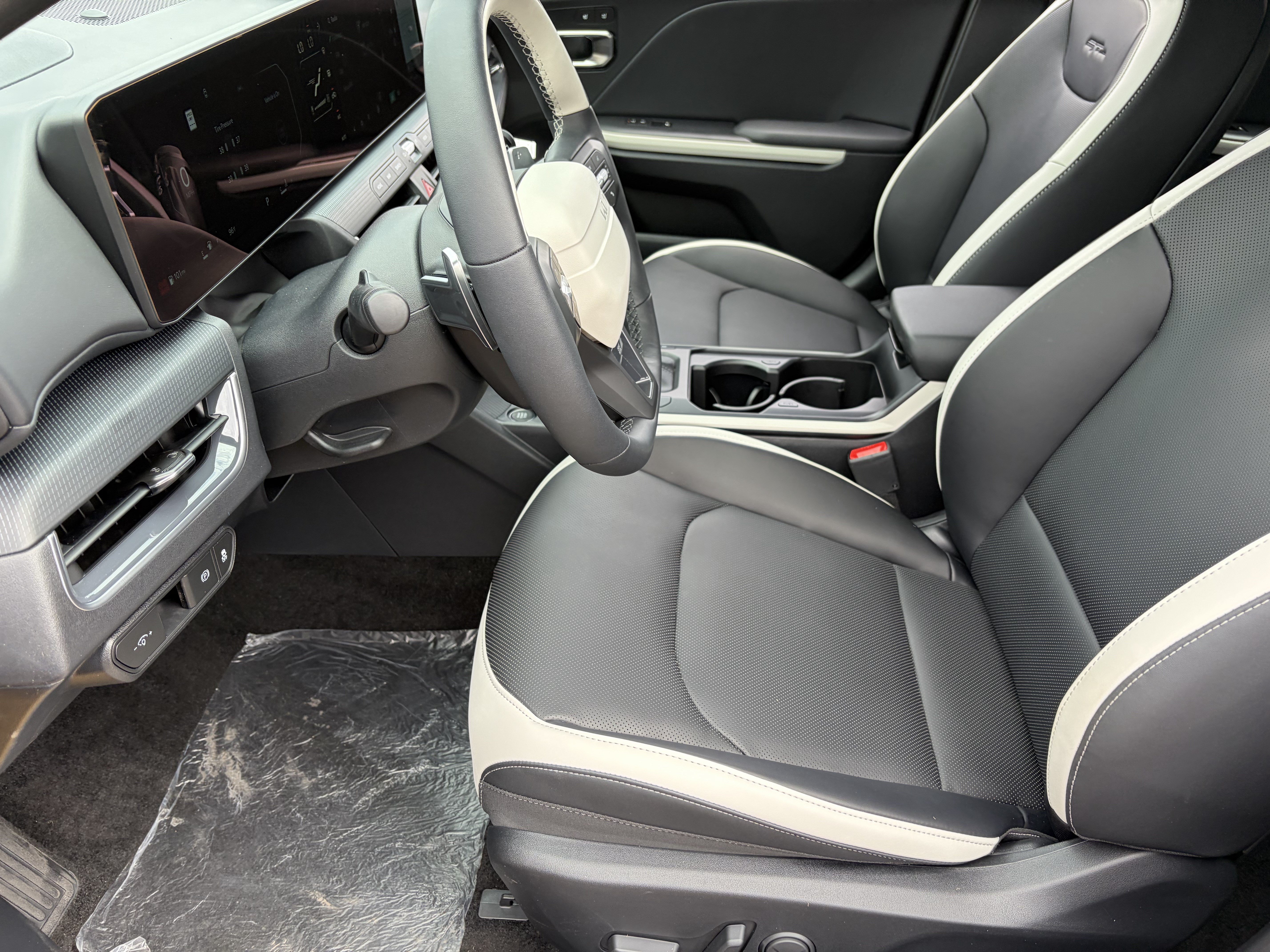 New 2026 Kia K4 GT-Line Turbo w/ GT-Line Premium Package FWD image 17