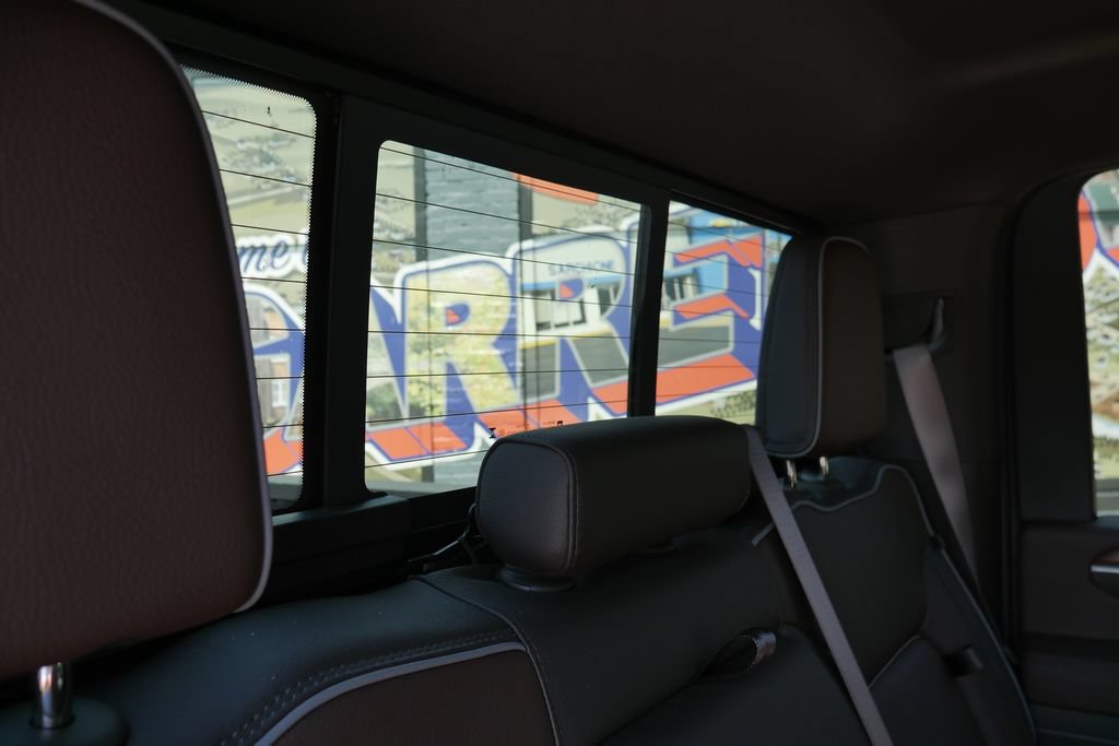 Used 2026 GMC Sierra 3500 Denali w/ Denali Reserve Package AWD/4WD image 18