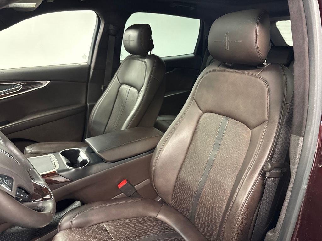 Used 2018 Lincoln MKX Black Label w/ Driver Assistance Package image 25