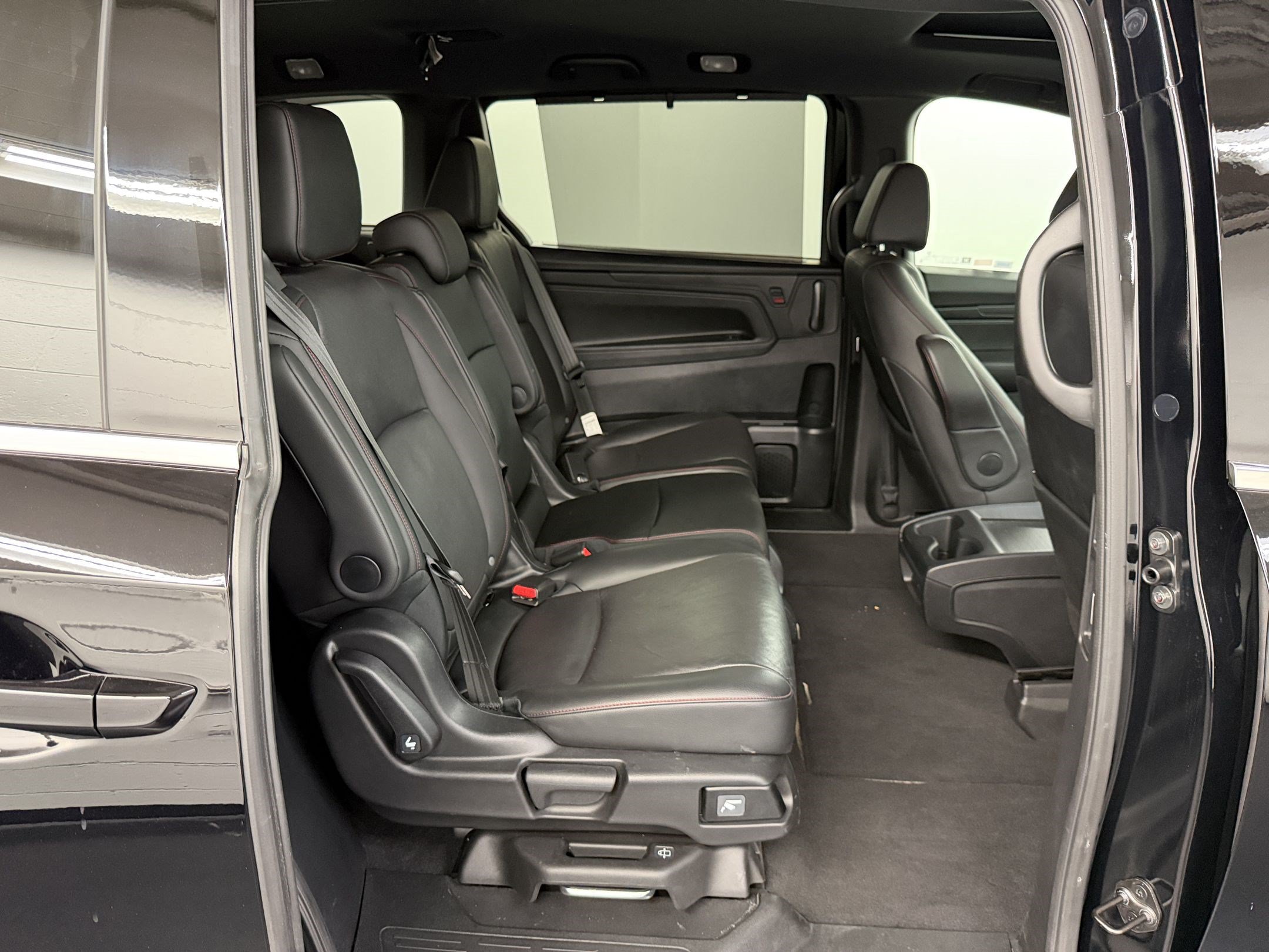 Certified 2025 Honda Odyssey Sport-L image 29