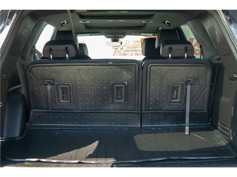 Used 2023 Chevrolet Traverse Premier w/ Redline Edition AWD/4WD image 42