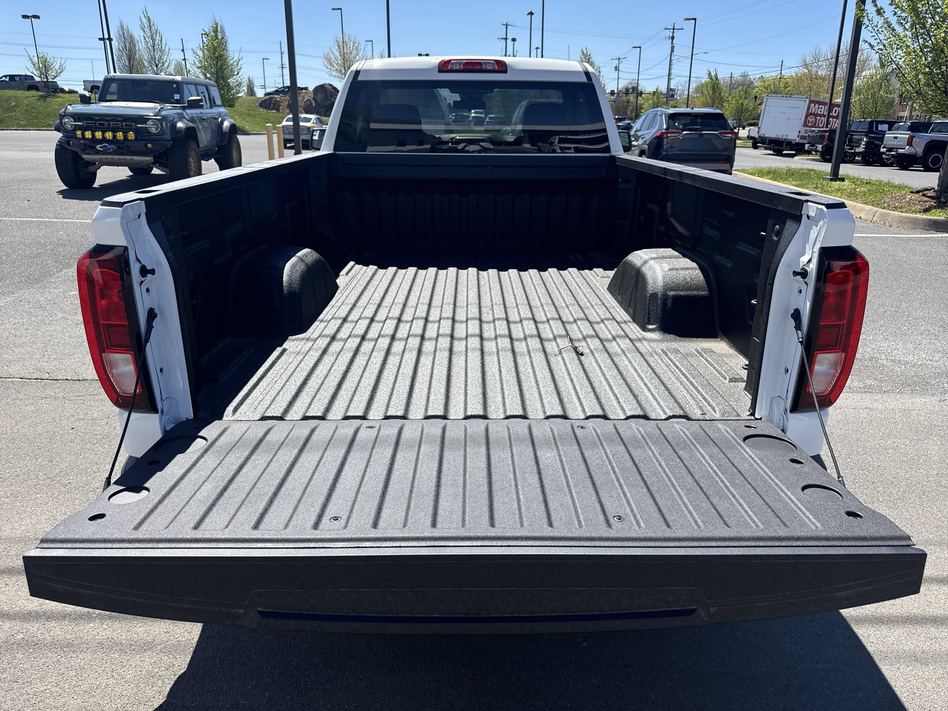 New 2026 GMC Sierra 1500 Pro w/ Pro Value Package AWD/4WD image 19