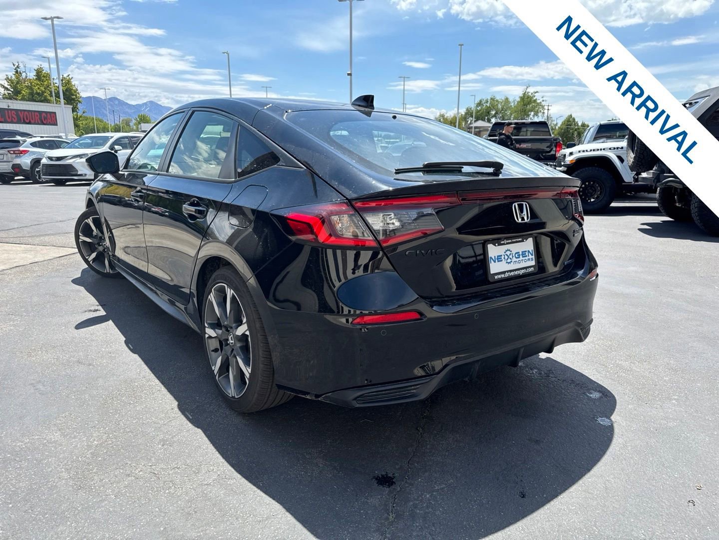 Used 2026 Honda Civic Sport Touring image 5