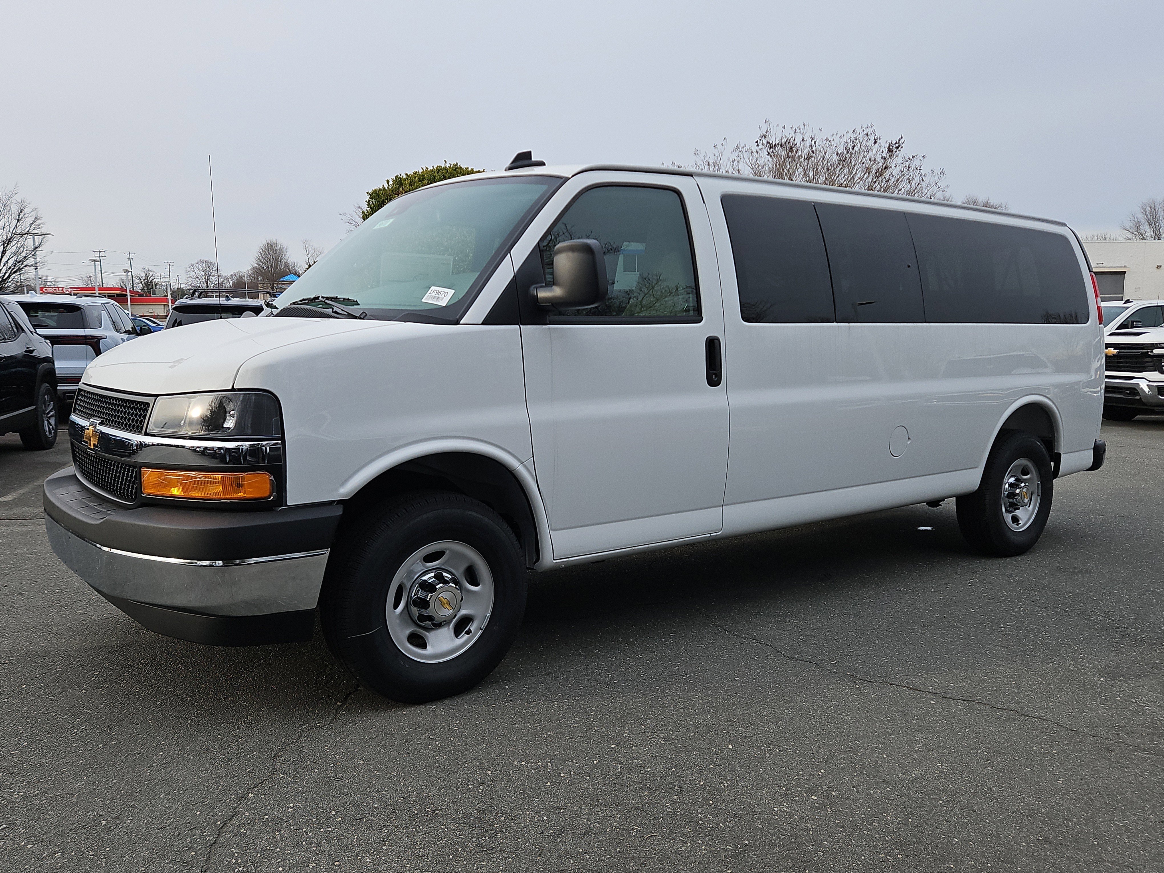 New 2025 Chevrolet Express 3500 LT w/ LT Preferred Equipment Group image 1