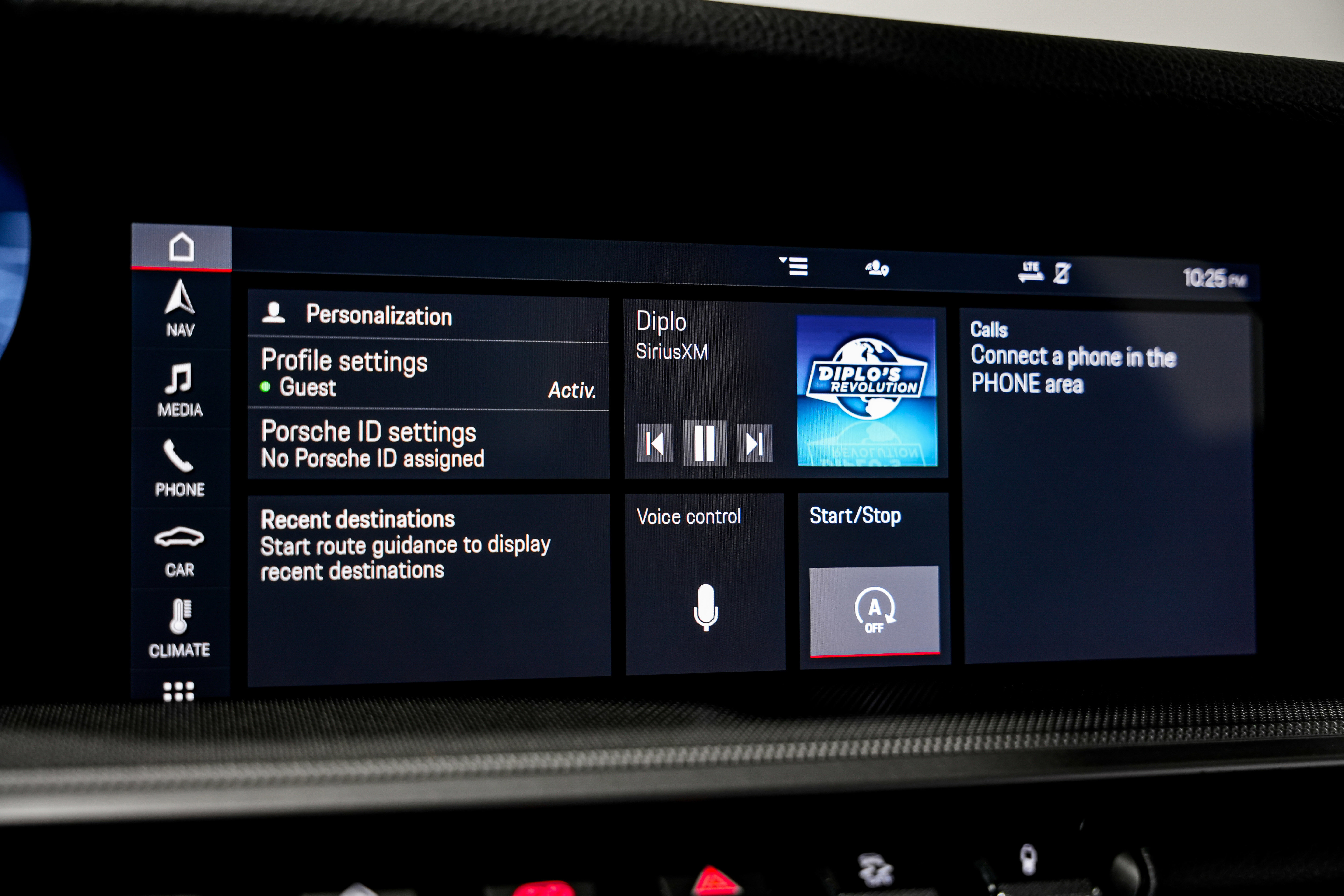 Used 2020 Porsche 911 Carrera S image 13