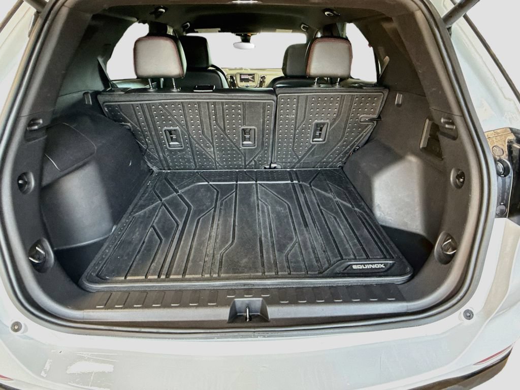 Used 2024 Chevrolet Equinox RS w/ LPO, Floor Liner Package FWD image 25