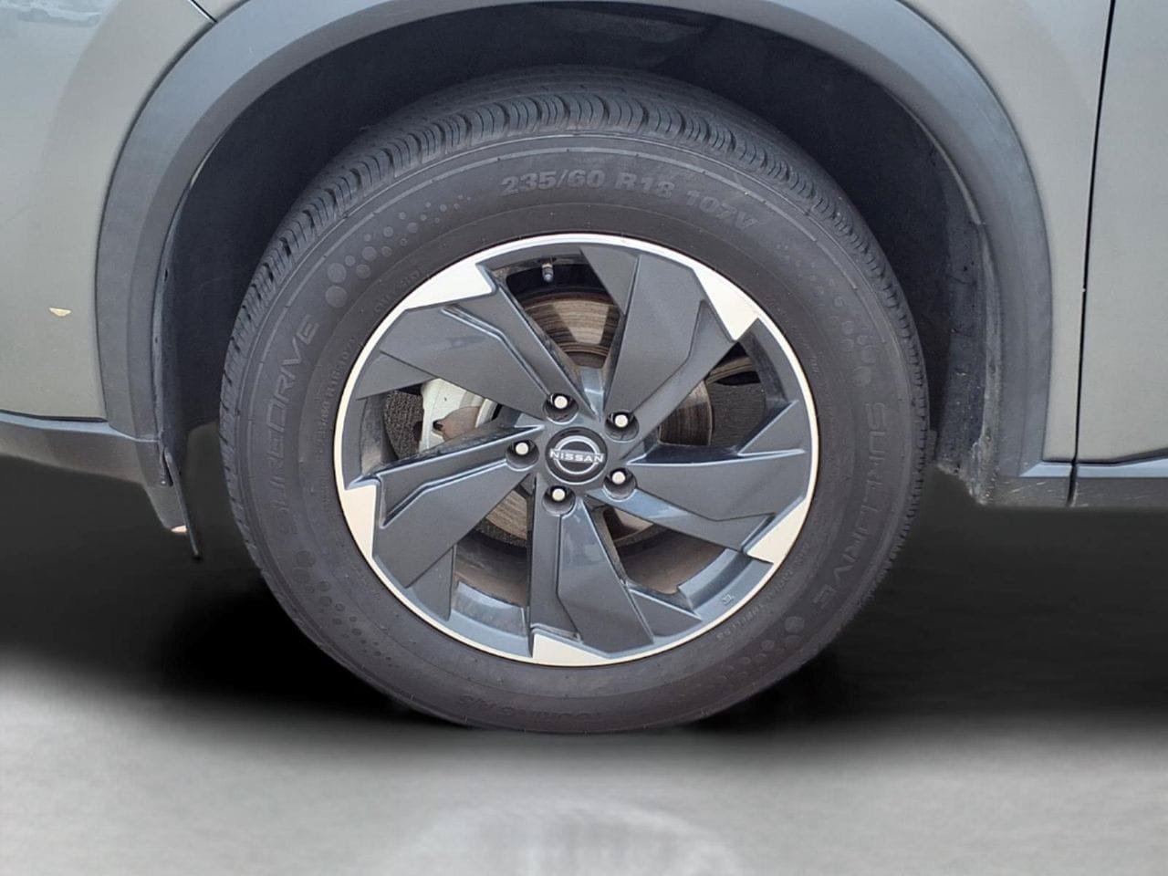Used 2024 Nissan Rogue SV AWD/4WD image 11