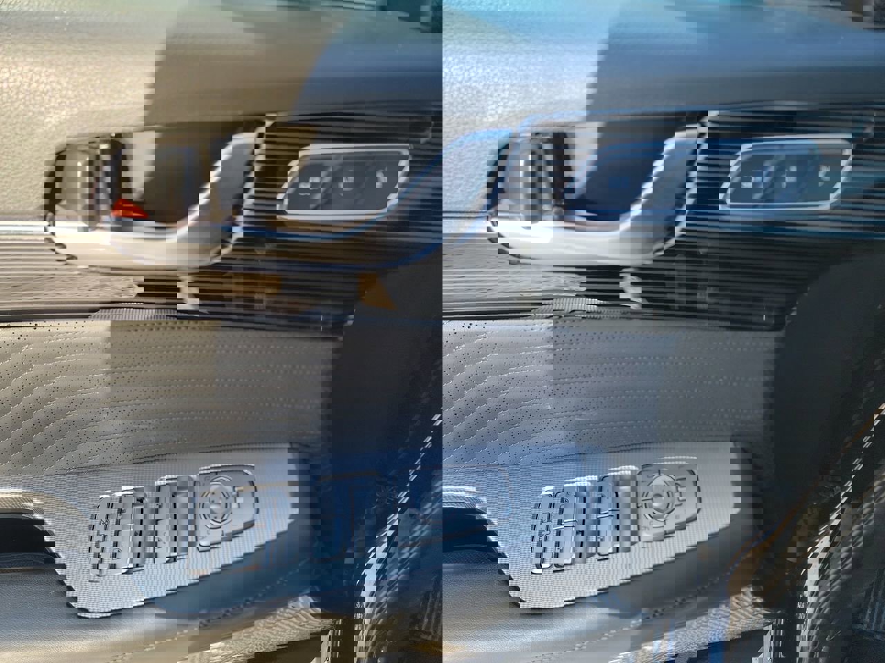 Used 2023 Hyundai Palisade Calligraphy w/ Cargo Package image 11