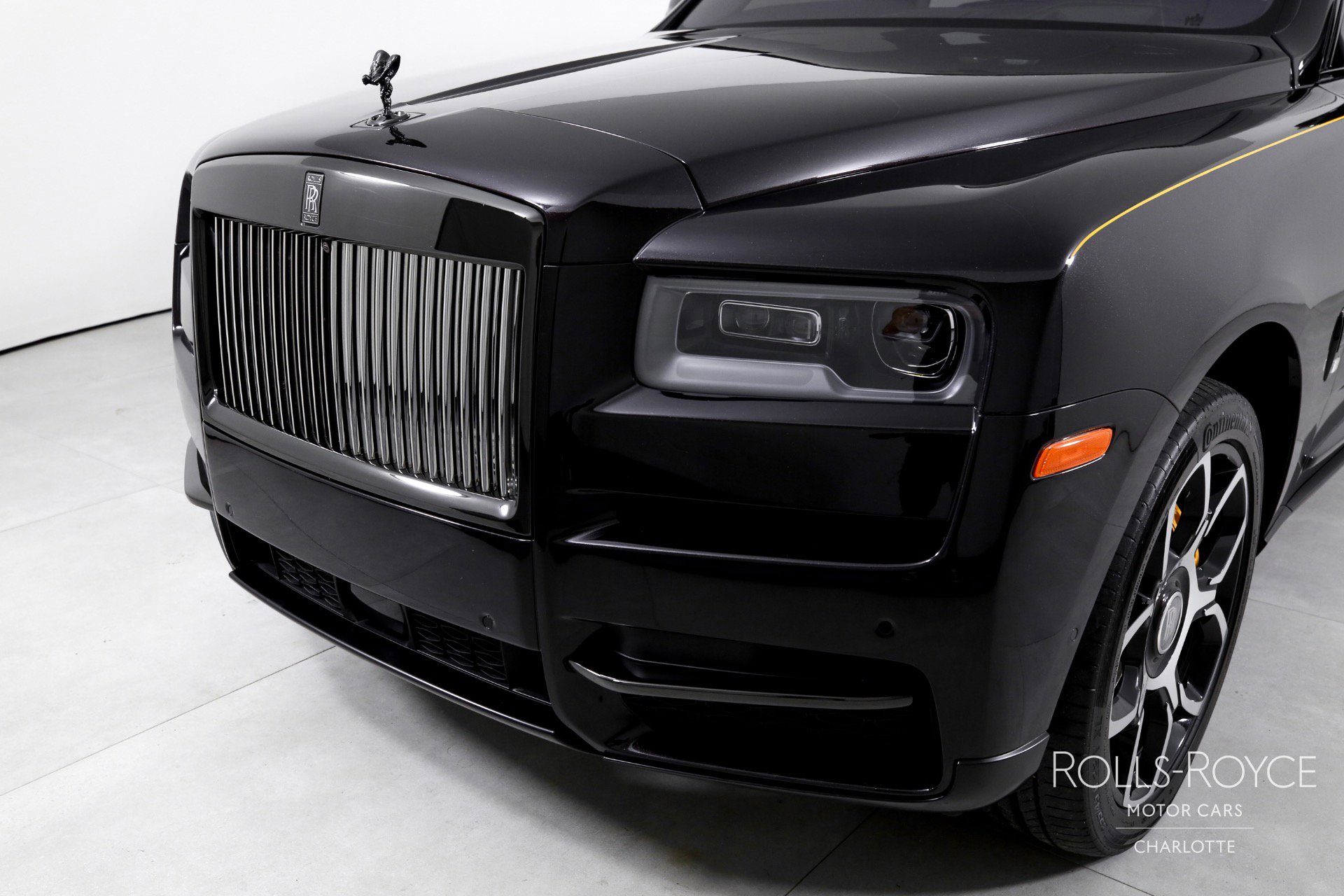 Certified 2023 Rolls-Royce Cullinan Black Badge w/ Driver's Package image 41