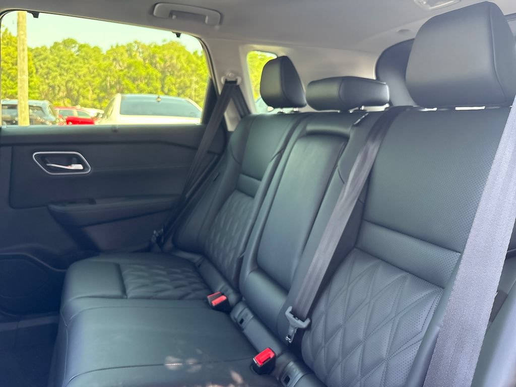 New 2026 Nissan Rogue Platinum AWD/4WD image 24