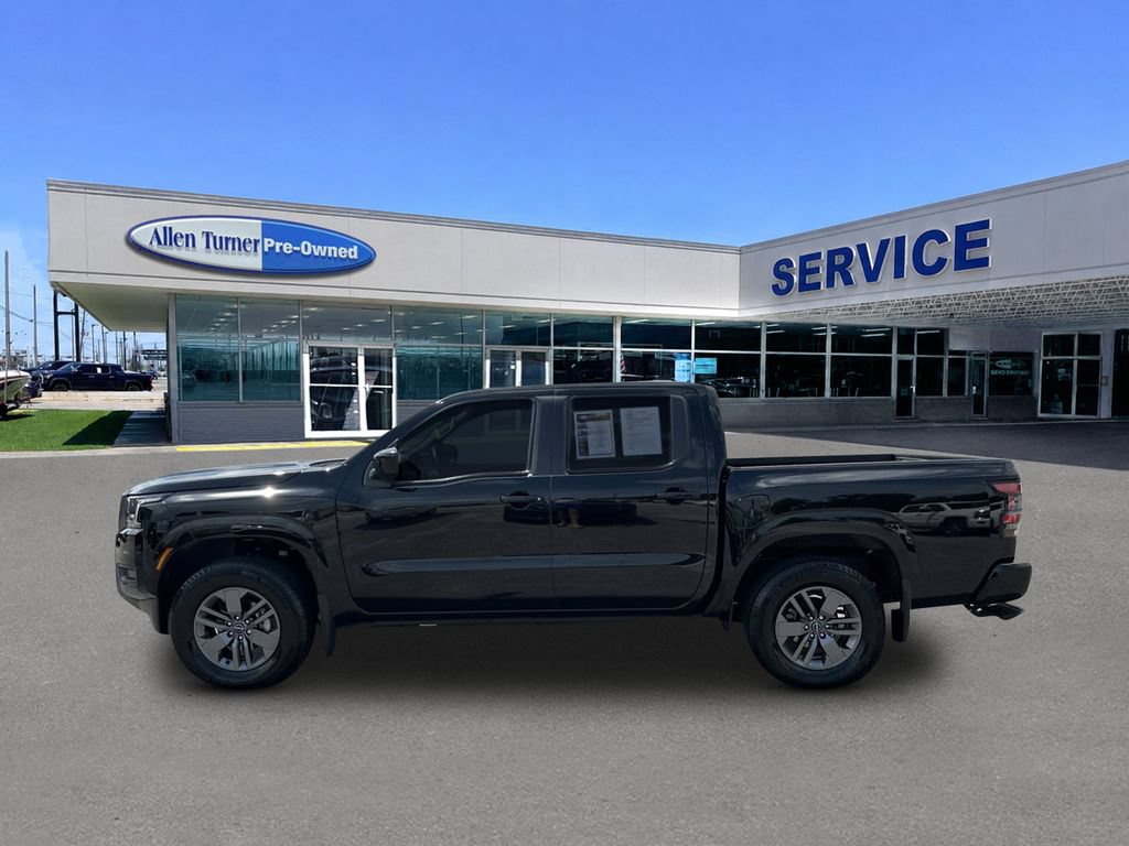 Used 2025 Nissan Frontier SV AWD/4WD image 5