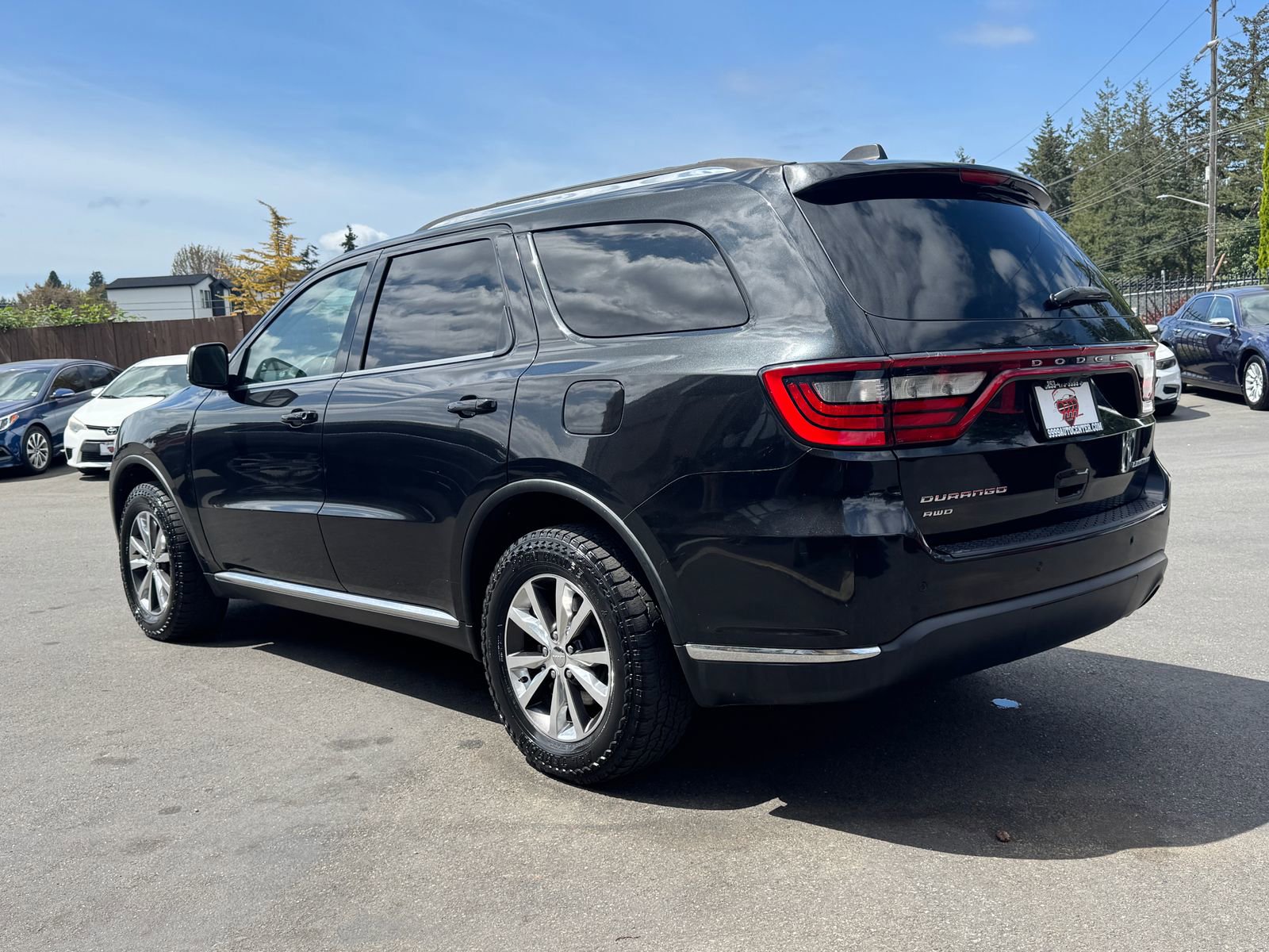 Used 2016 Dodge Durango Limited w/ Nav & Power Liftgate Group AWD/4WD image 5