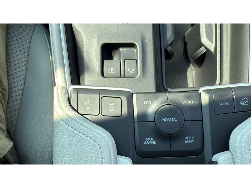 New 2026 Toyota Grand Highlander AWD image 28