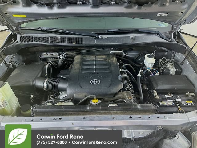 Used 2013 Toyota Sequoia SR5 w/ Sport Appearance Pkg AWD/4WD image 31