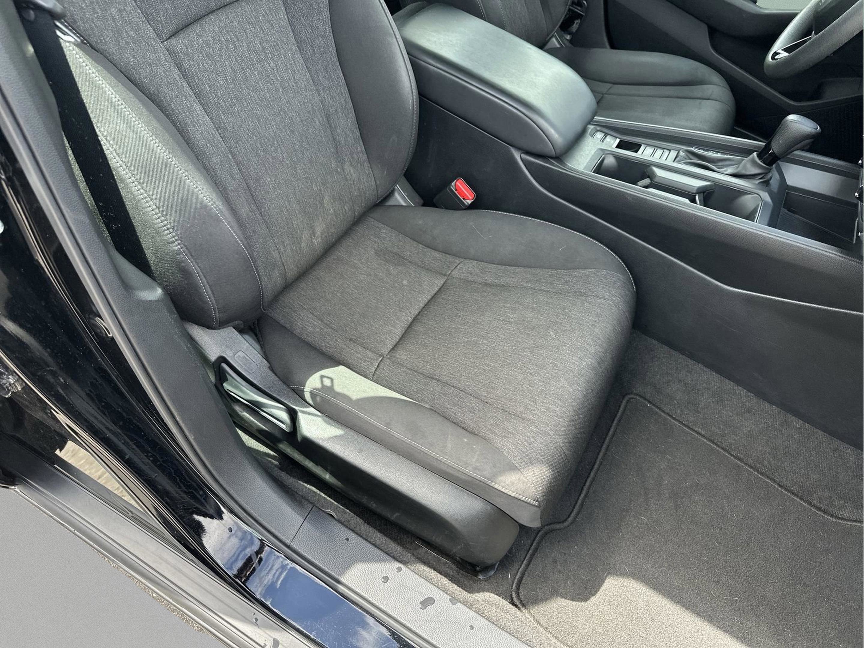 Used 2023 Honda Accord EX image 20