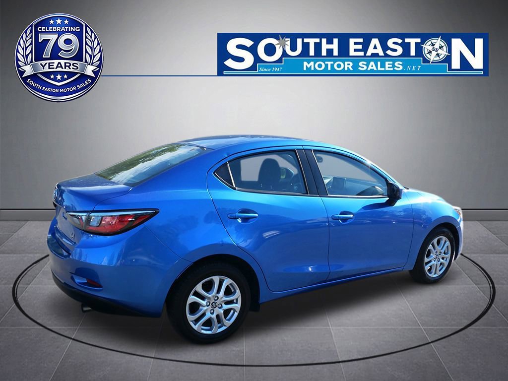 Used 2017 Toyota Yaris iA FWD image 7