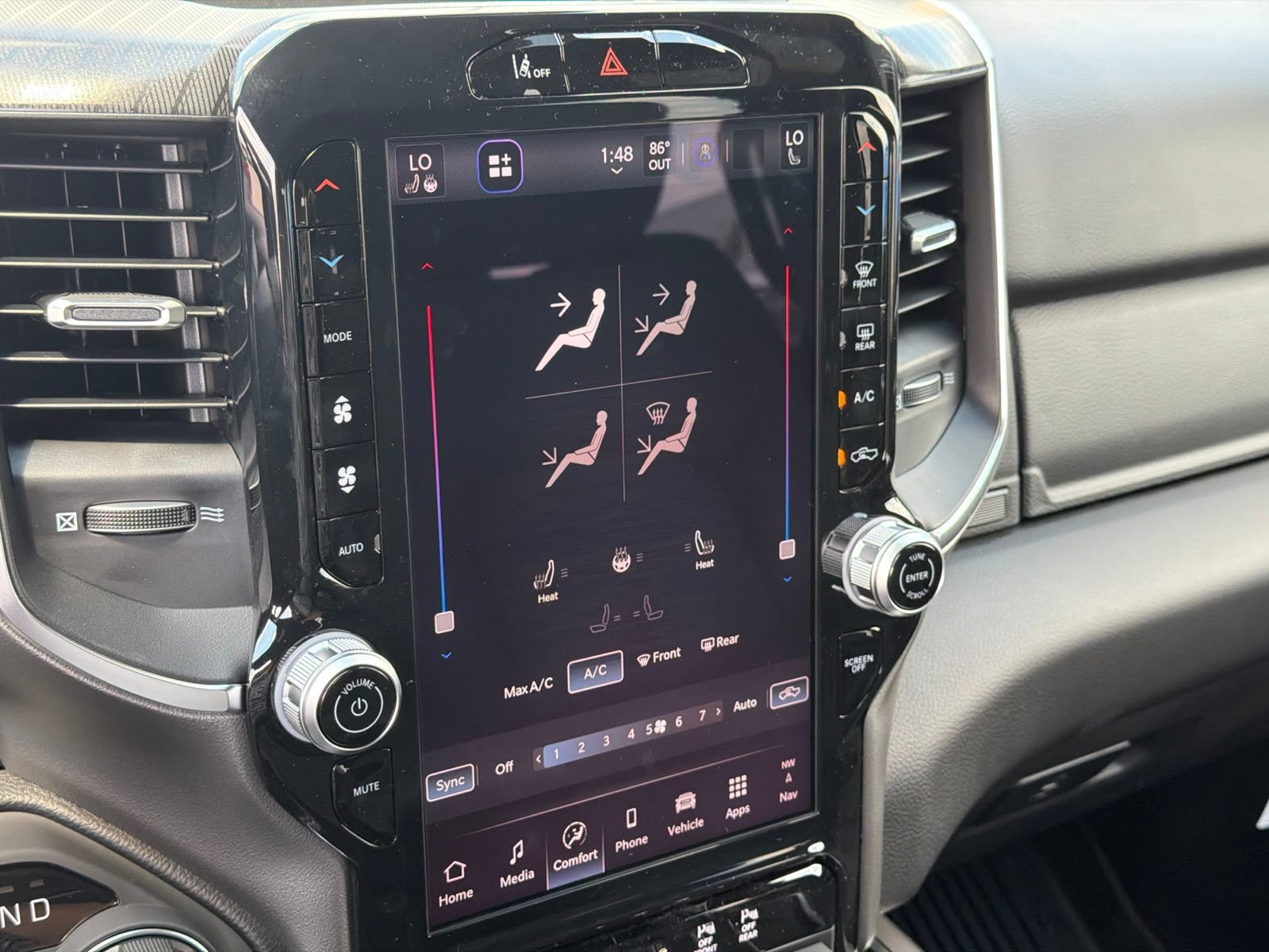 New 2027 RAM 1500 4x4 Crew Cab image 25
