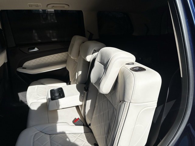 Used 2018 Mercedes-Benz GLS 550 4MATIC image 17