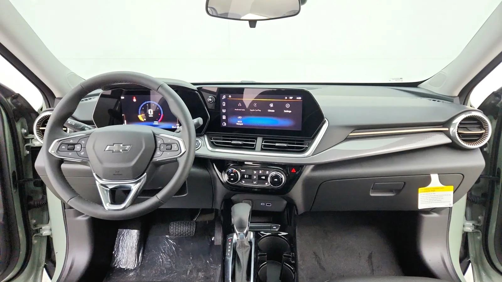 Used 2024 Chevrolet Trax ACTIV w/ Sunroof Package image 33