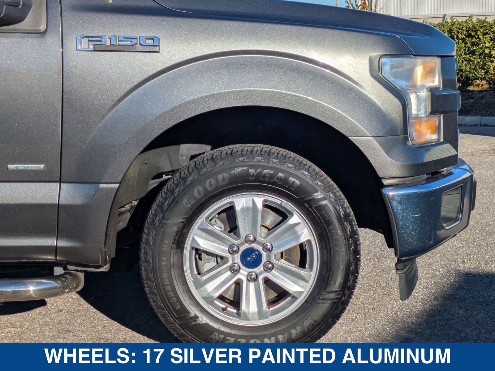 Used 2017 Ford F150 XLT w/ Trailer Tow Package image 11