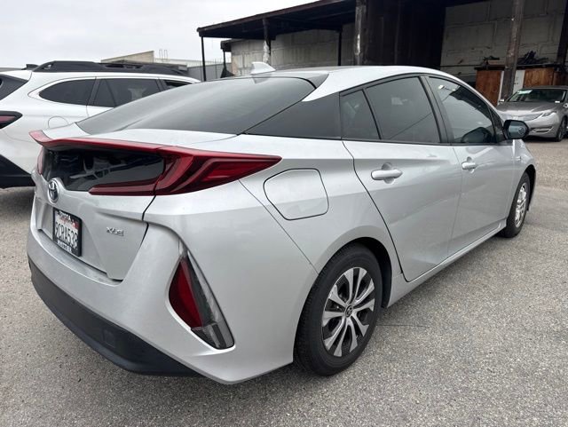 Used 2022 Toyota Prius Prime XLE FWD image 5