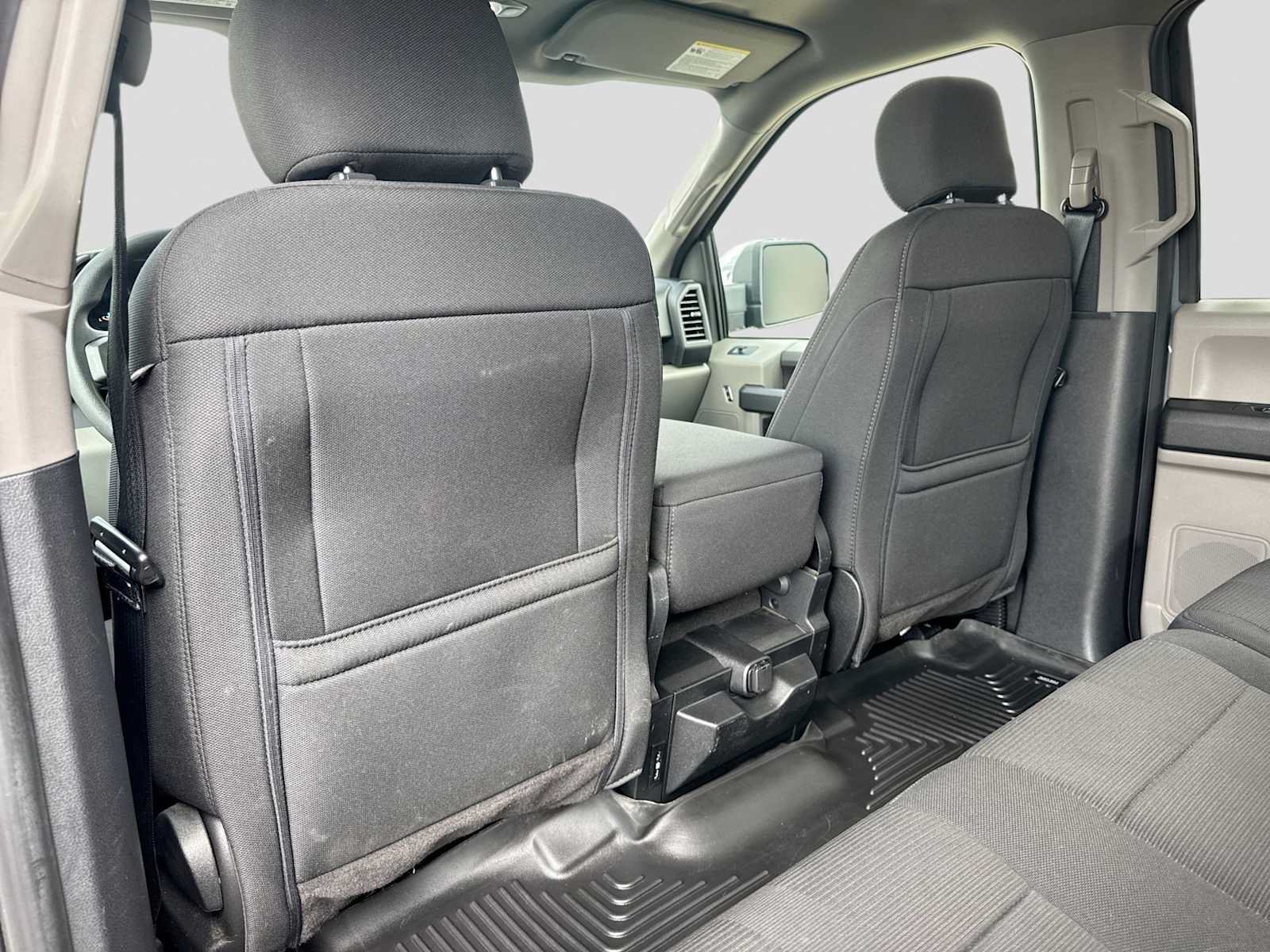 Used 2019 Ford F150 XL w/ Equipment Group 101A Mid AWD/4WD image 17