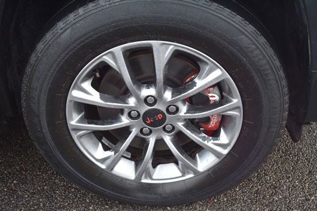 Used 2019 Jeep Cherokee Latitude Plus image 42