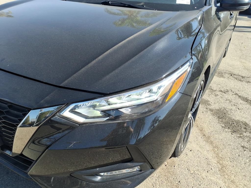 Certified 2023 Nissan Sentra SR FWD image 2
