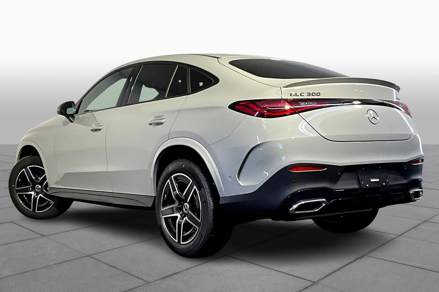 New 2026 Mercedes-Benz GLC 300 4MATIC image 3