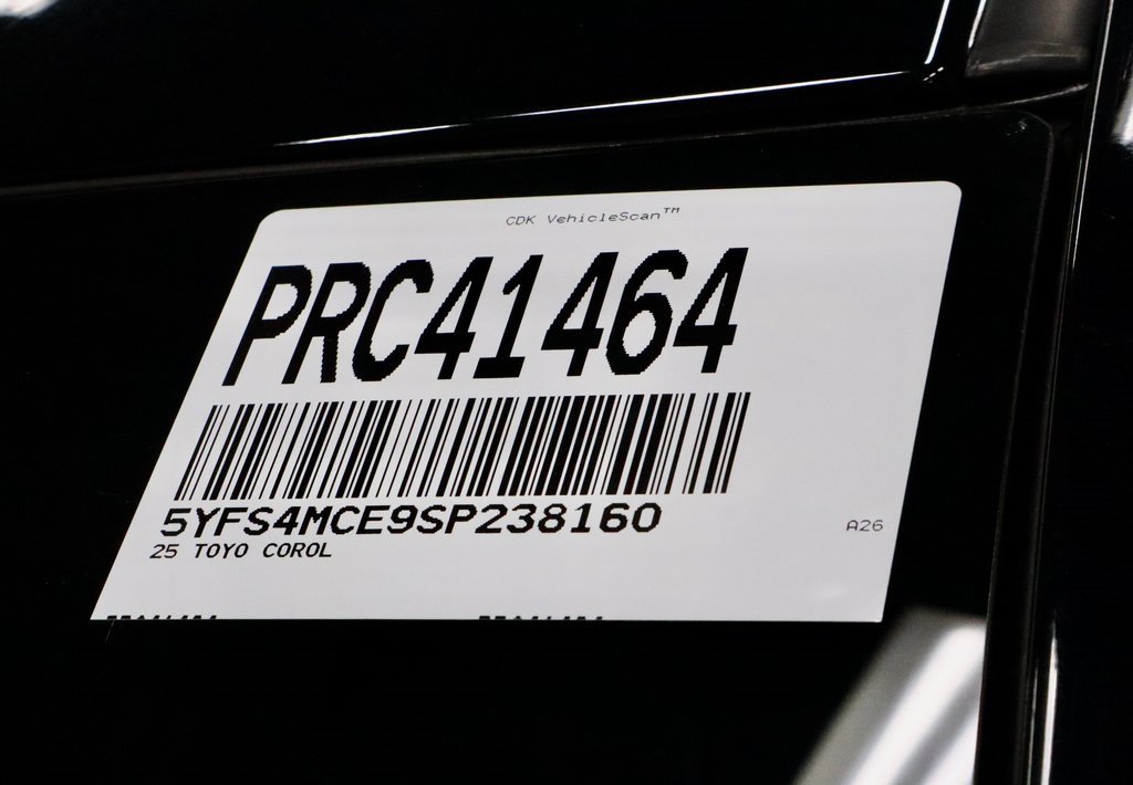 Used 2025 Toyota Corolla SE image 32
