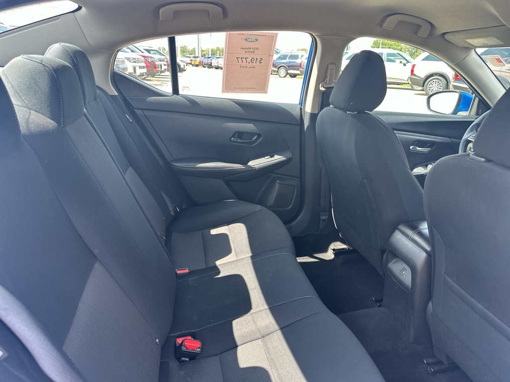 Used 2024 Nissan Sentra SV FWD image 5