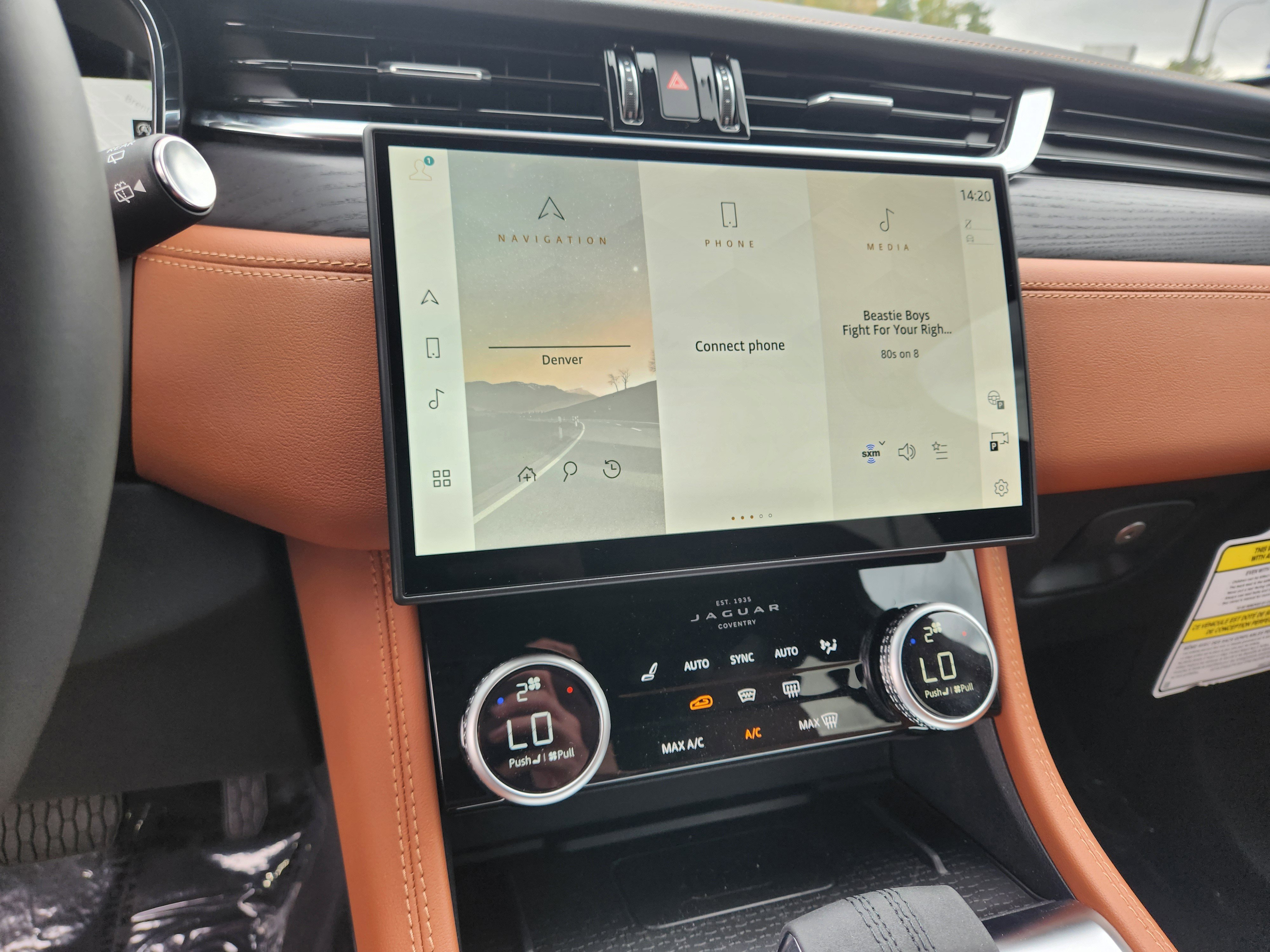 New 2026 Jaguar F-PACE R-Dynamic S image 10