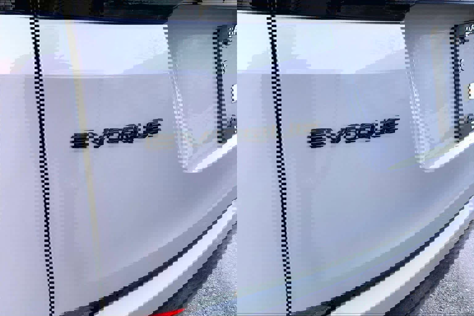 Certified 2026 Land Rover Range Rover Evoque Dynamic SE image 10