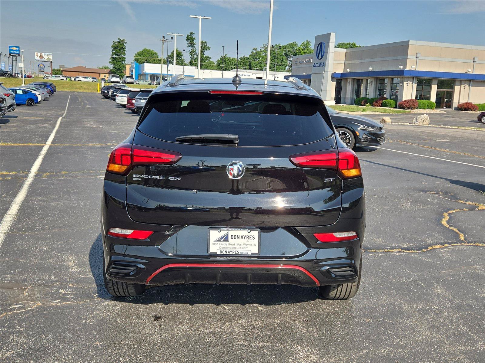 Used 2023 Buick Encore GX Select w/ Sport Touring Package AWD/4WD image 28